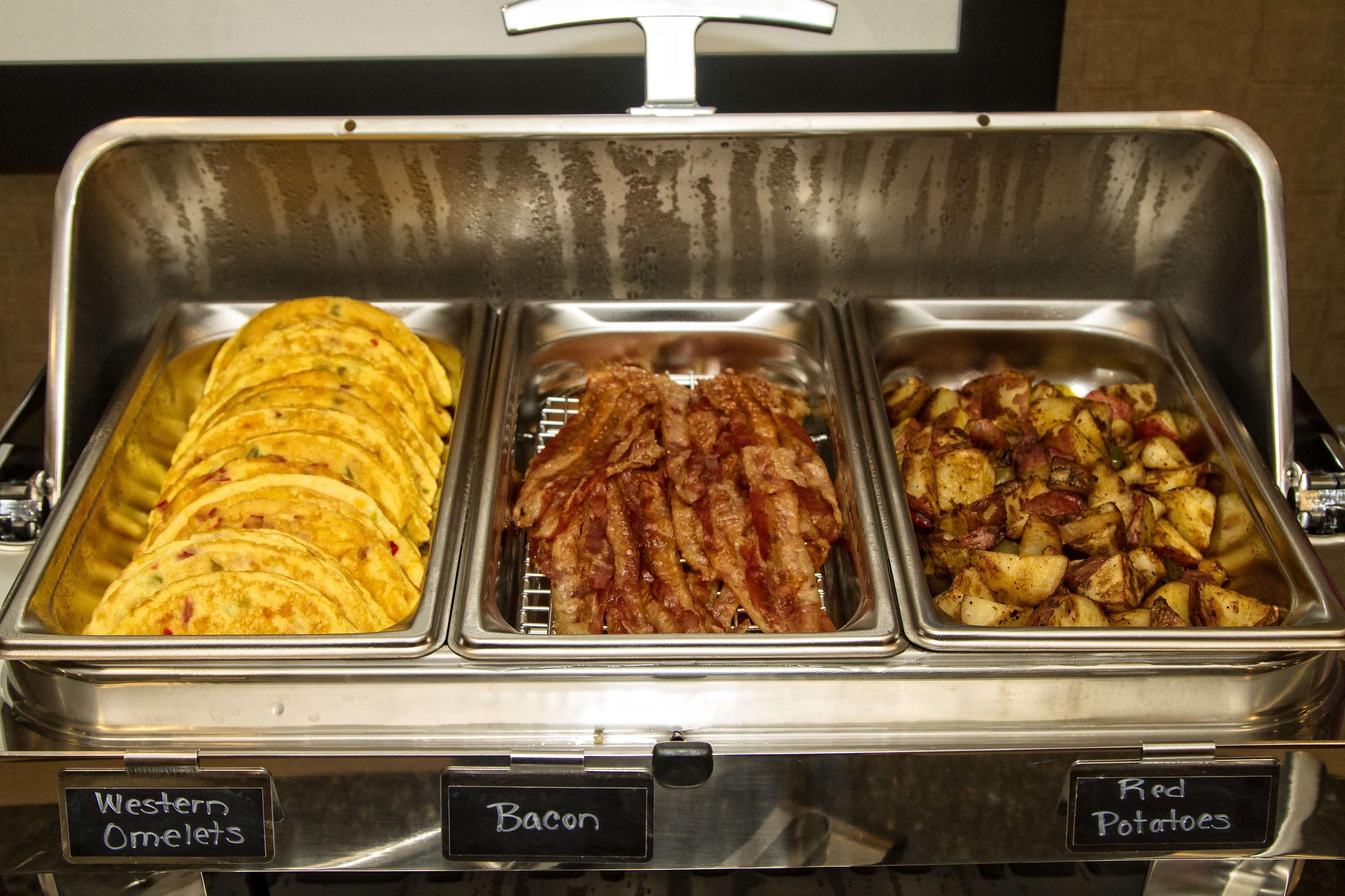 Hampton Inn Indianola 외부 사진